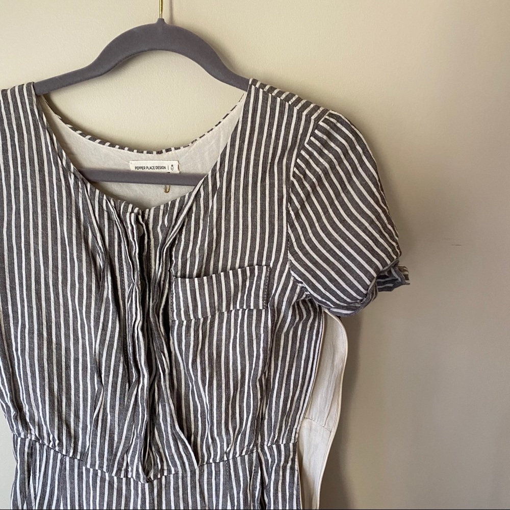 Boutique striped jumpsuit - Picture 3 of 9